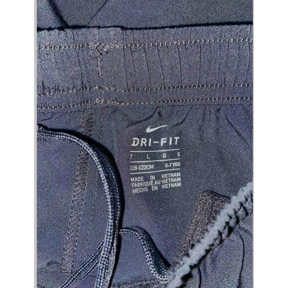 Nike Tee and‎ Shorts Bundle  Black Boys 7 NWT - Picture 7 of 8